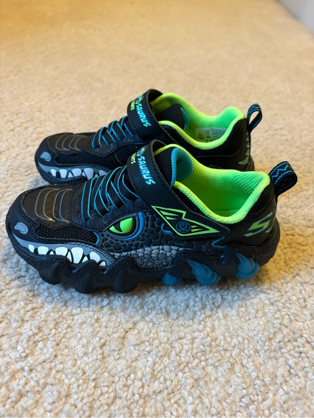 Skechers Kids Black & Neon Green Dino Light-Up Sneakers